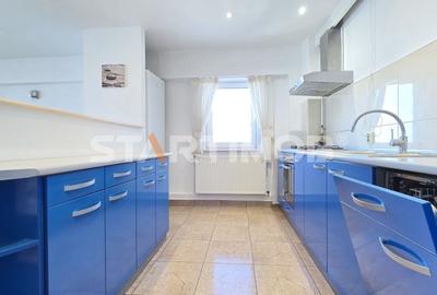 Apartament cu 3 camere decomandat în 13 Decembrie - 18