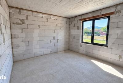 Casă cu 3 camere în Cormaia