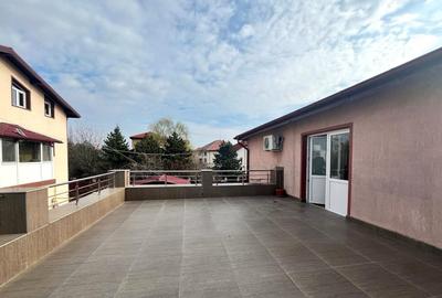 Casă individuală cu 3 camere cu Canalizare în Băneasa