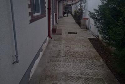 Casă individuală cu 7 camere cu Canalizare în Transilvaniei