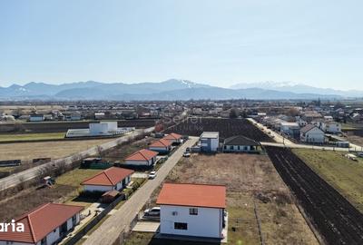 Teren de 2000 mp, în Stupini - 2