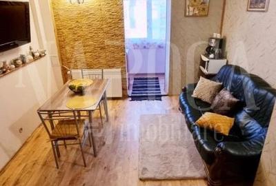 Apartament cu 3 camere decomandat în Nufărul - 2