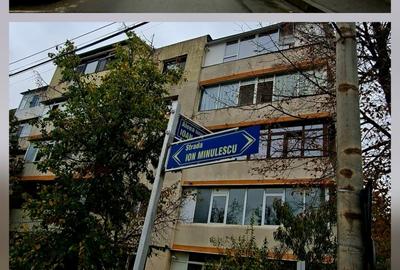 Garsonieră decomandată în Găvana 3