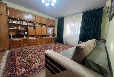 Apartament cu 2 camere decomandat în Micro 21 - 3