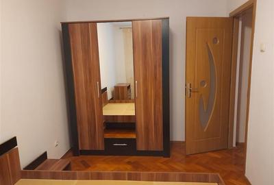 Apartament cu 3 camere semidecomandat în Dacia - 5