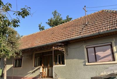 Casă cu 4 camere în Ghirbom