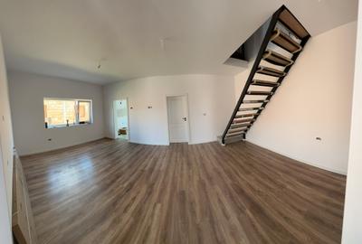 Duplex cu 3 camere cu Canalizare în Moșnița Veche - 5