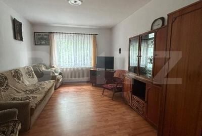 Casă cu 3 camere în Central