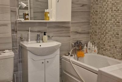 Apartament cu 2 camere decomandat în Militari