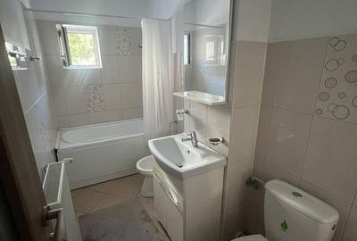 Apartament cu 3 camere în Florilor - 8