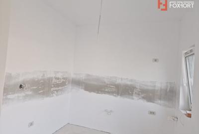 Duplex cu 4 camere cu Canalizare în Moșnița Nouă - 6