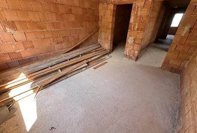 Casă individuală cu 4 camere cu Teren 386 Mp în Cetate - 5
