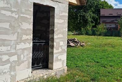 Casă cu 2 camere în Central