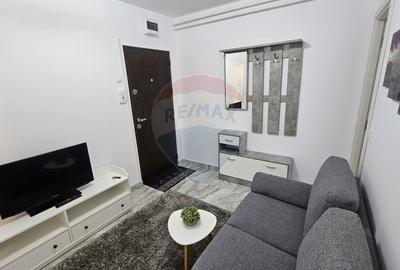 Garsonieră decomandată, mobilată în Dărmănești
