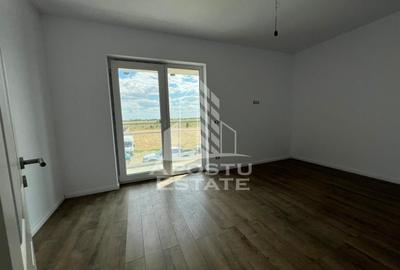 Duplex cu 5 camere cu Canalizare în Chișoda - 4