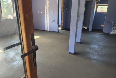 Casă cu 2 camere în Santăul Mare
