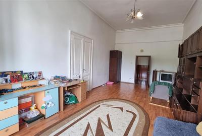 Apartament cu 2 camere semidecomandat, mobilat în Centrul Istoric - 3