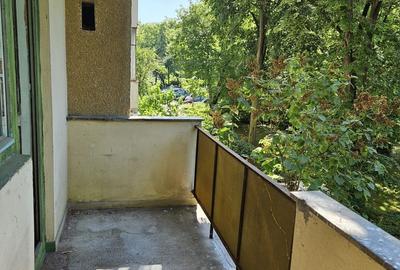 Apartament cu 3 camere semidecomandat în Gheorgheni - 2