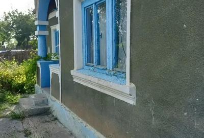 Teren de 3700 mp, în Iazurile - 2