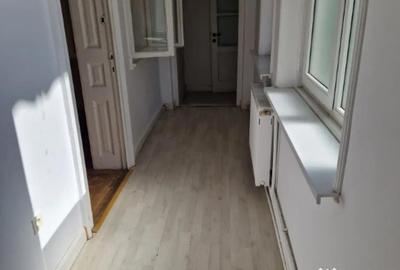 Casă cu 4 camere în Central - 10