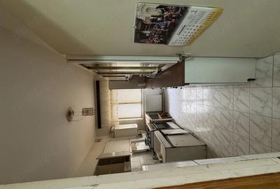 Apartament cu 3 camere semidecomandat în Central - 7