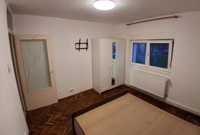 Apartament cu 3 camere semidecomandat în Exterior Vest - 2