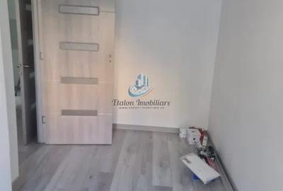 Apartament cu 3 camere decomandat în Dărmănești