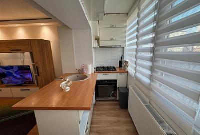 Apartament cu 3 camere decomandat, mobilat în Central - 9