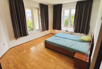 Spațiu comercial, de 540 mp, în Central - 2