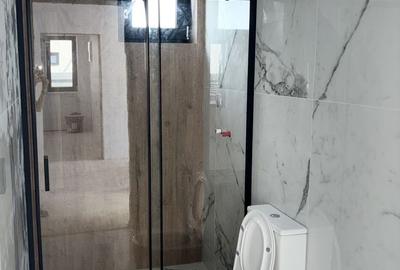 Casă cu 3 camere în Balotești