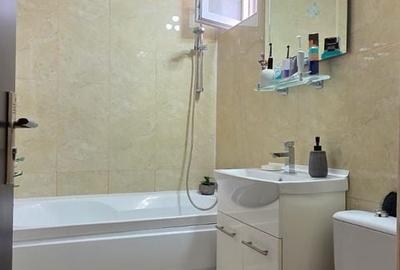 Apartament cu 4 camere decomandat în Far - 20