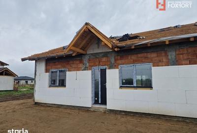 Casă cu 3 camere cu Teren 307 Mp în Remetea Mare - 4