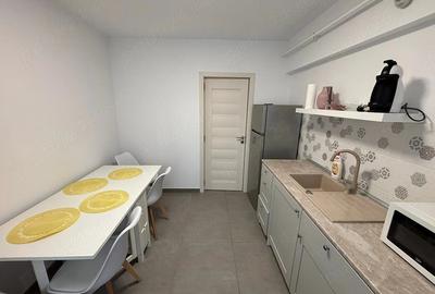 Garsonieră decomandată în Peco - 3