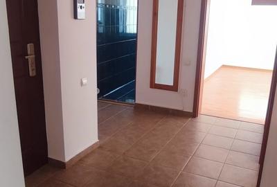 Apartament cu 2 camere decomandat în Gării - 2