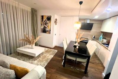 Apartament cu 3 camere semidecomandat în Aviației