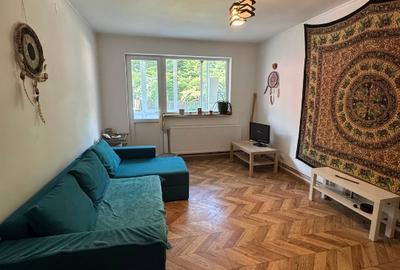 Apartament cu 2 camere circular în Calea Moroieni