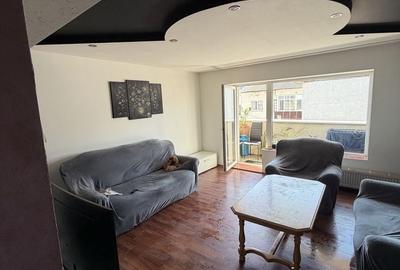 Apartament cu 3 camere în Central - 1