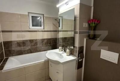 Apartament cu 3 camere decomandat în Rovine - 9