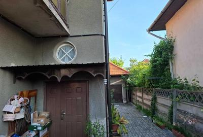 Casă cu 4 camere în Central - 6