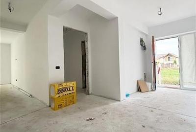 Casă individuală cu 4 camere cu Canalizare în Stupini - 5