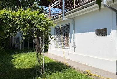 Casă cu 5 camere cu Teren 450 Mp în Central - 4