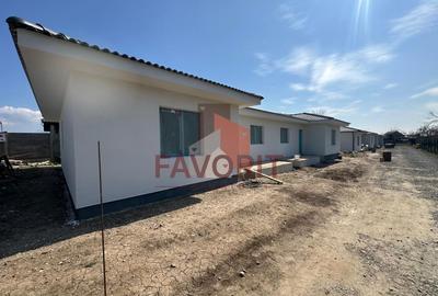 Duplex cu 3 camere cu Canalizare în Sânandrei - 2