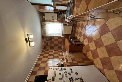 Apartament cu 4 camere decomandat în Central - 8