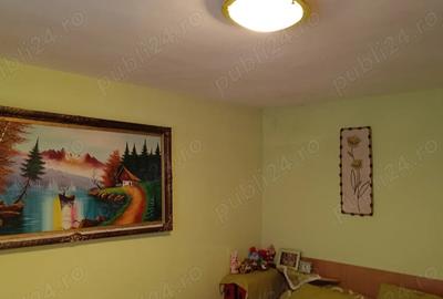 Casă cu 3 camere cu Teren 343 Mp în Poiana - 8
