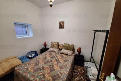 Casă individuală cu 8 camere cu Canalizare în Central - 5