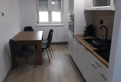 Apartament cu 2 camere decomandat în Central - 2