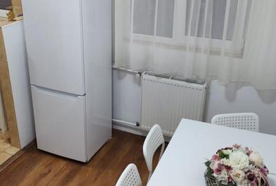 Apartament cu 2 camere decomandat în Rogerius