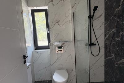 Spațiu comercial, de 50 mp, în Central - 1
