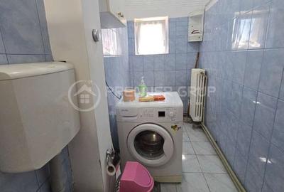 Apartament cu 2 camere decomandat în Baza 3