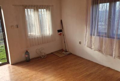 Casă cu 2 camere în Săpoca - 2